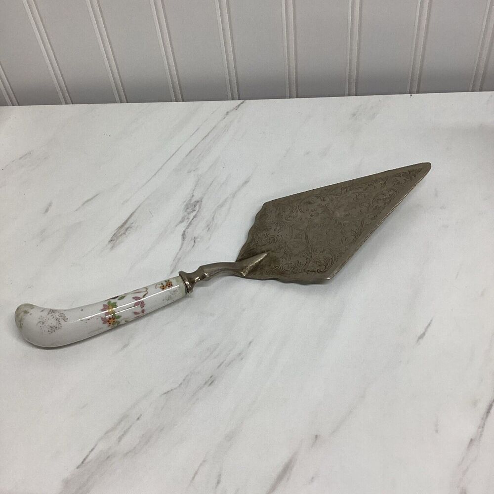 Vintage Italian Made Silver Plated Cake Pie Server 11” Collectible Floral *A